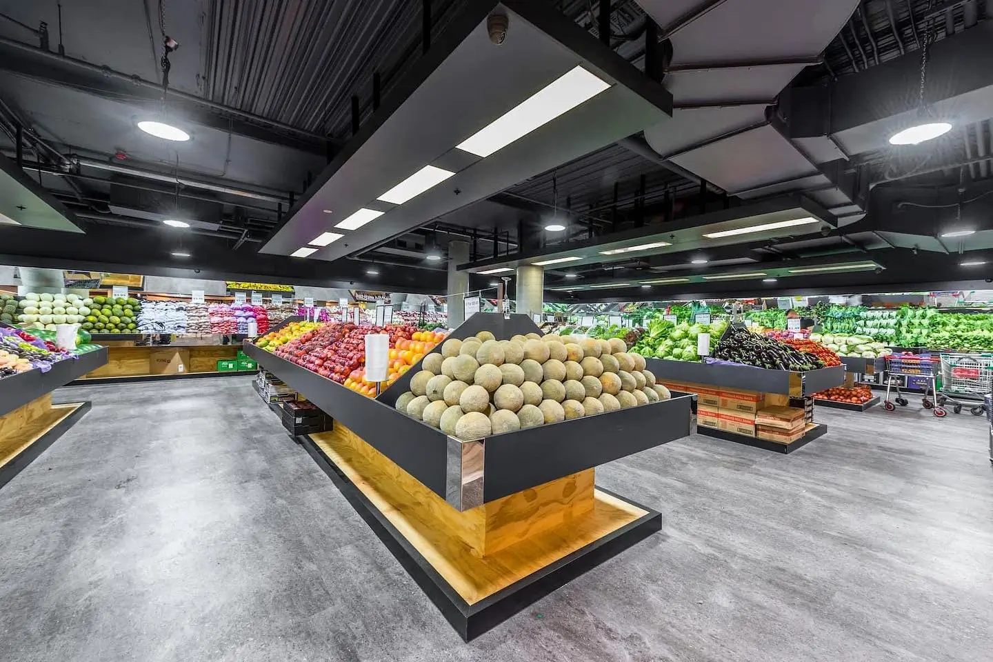 fitout fruit shop